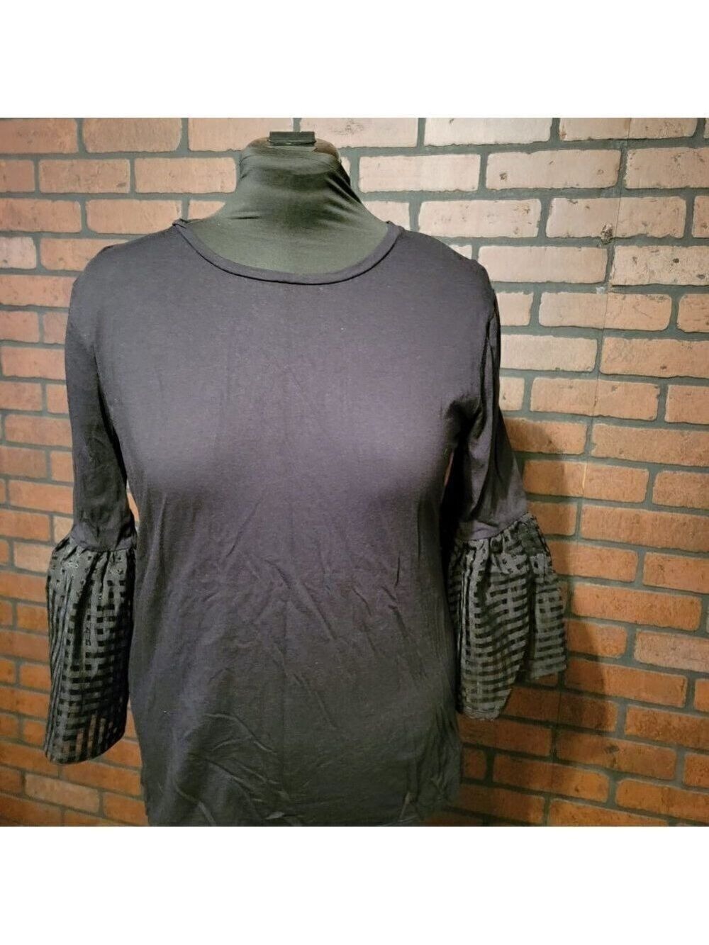 Maette (Stella & Dot) Flutter Sleeve Top Size LG